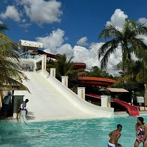 Lacqua Diroma - Cozinha Completa E Parque Aquatico 24h Hotel